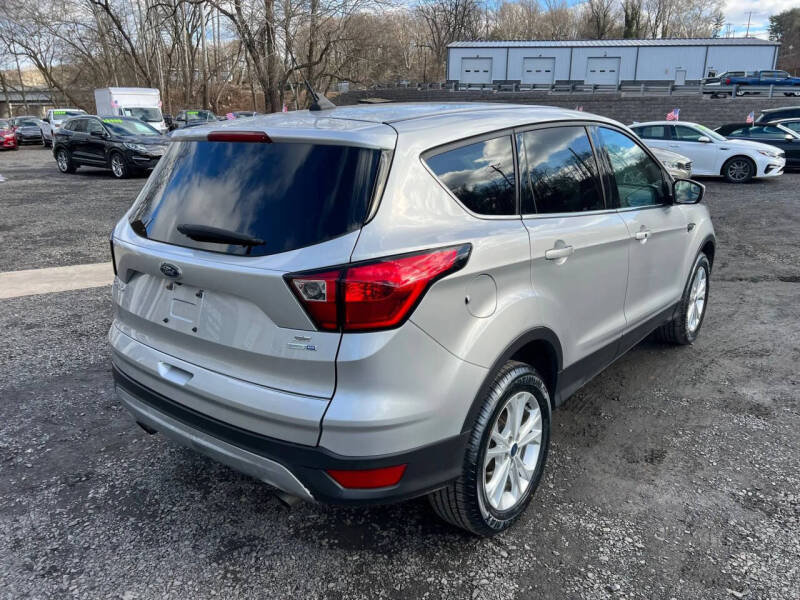 2019 Ford Escape SE