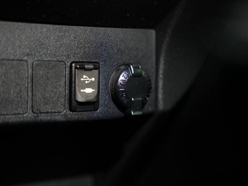 2017 Toyota RAV4 Hybrid XLE