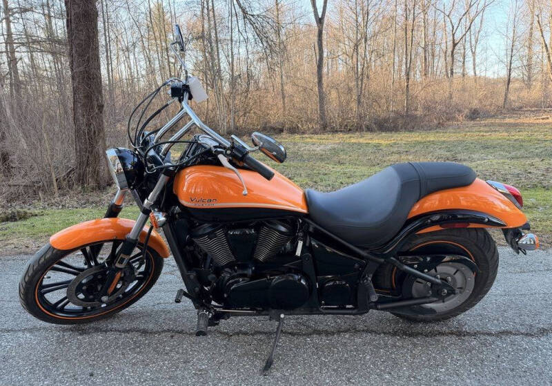 2021 Kawasaki Vulcan 900 Custom