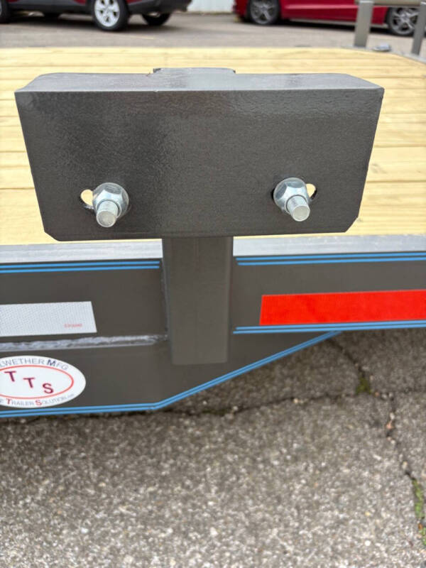 2025 BELLWETHER 7X20