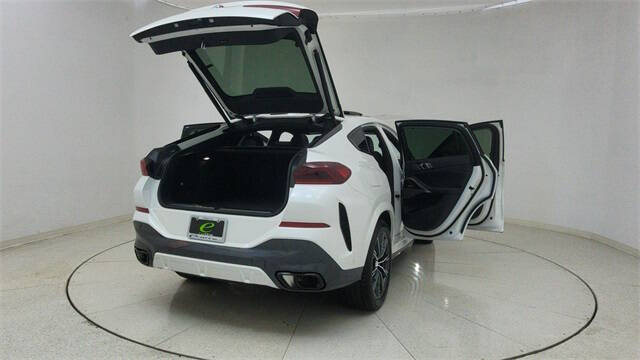 2023 BMW X6 xDrive40i