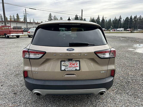 2020 Ford Escape SE