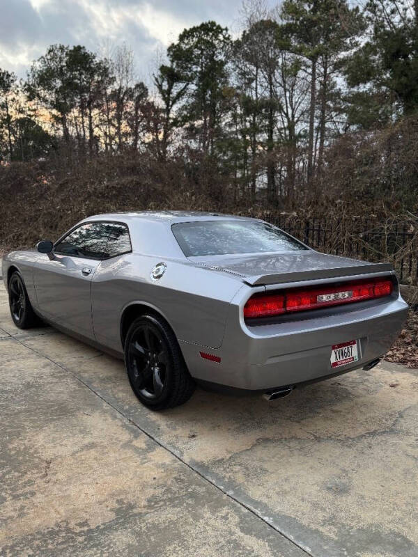 2013 Dodge Challenger SXT