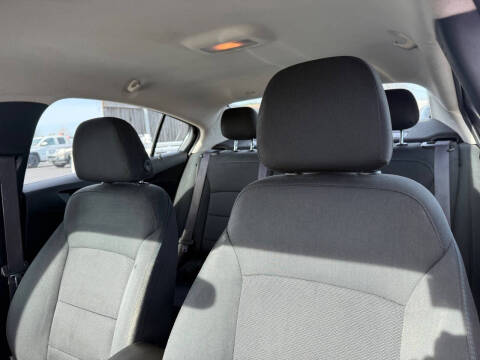 2017 Chevrolet Cruze LT Auto