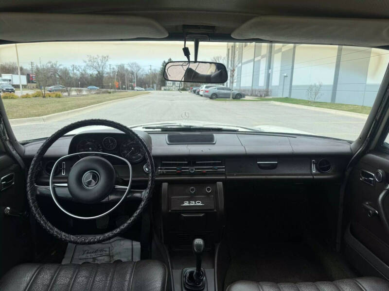 1968 Mercedes-Benz 240-Class