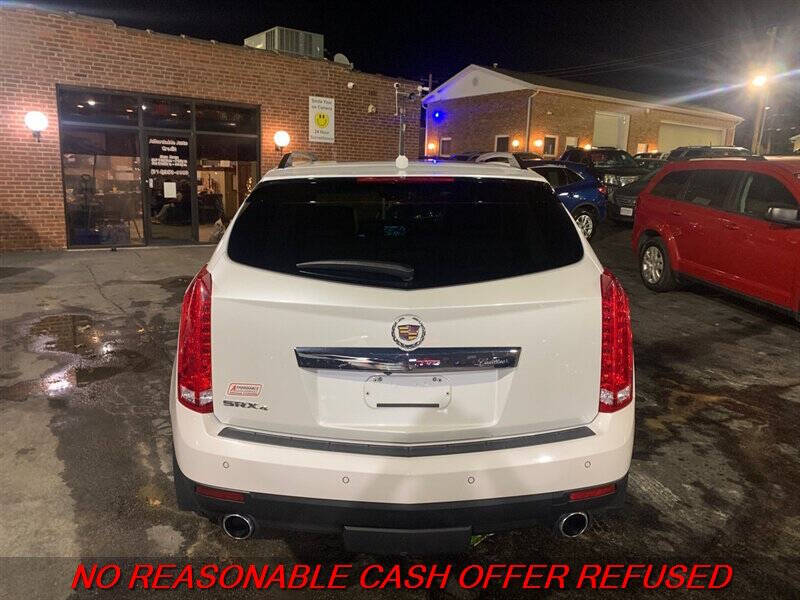 2011 Cadillac SRX Performance Collection