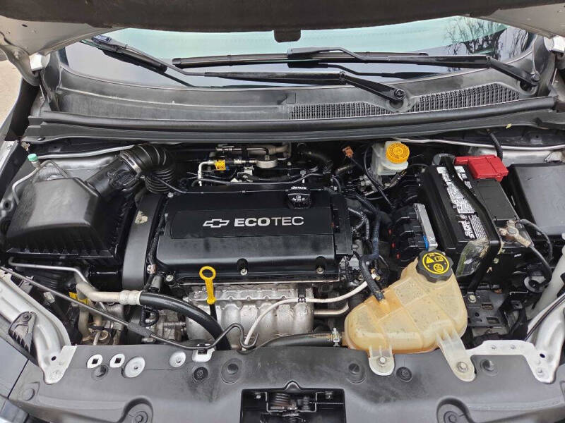 2016 Chevrolet Sonic LT Auto