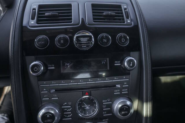 2012 Aston Martin V8 Vantage Roadster