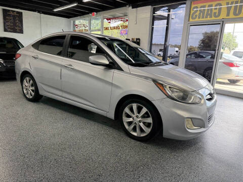 2012 Hyundai Accent GLS