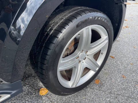 2011 Mercedes-Benz GL-Class GL 550 4MATIC