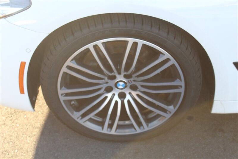 2019 BMW 5 Series 540i xDrive