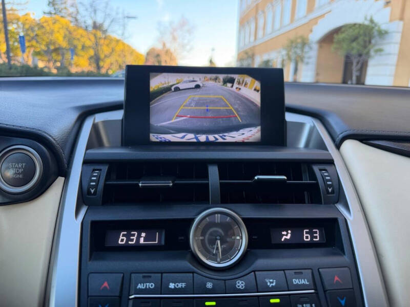 2017 Lexus NX 200t