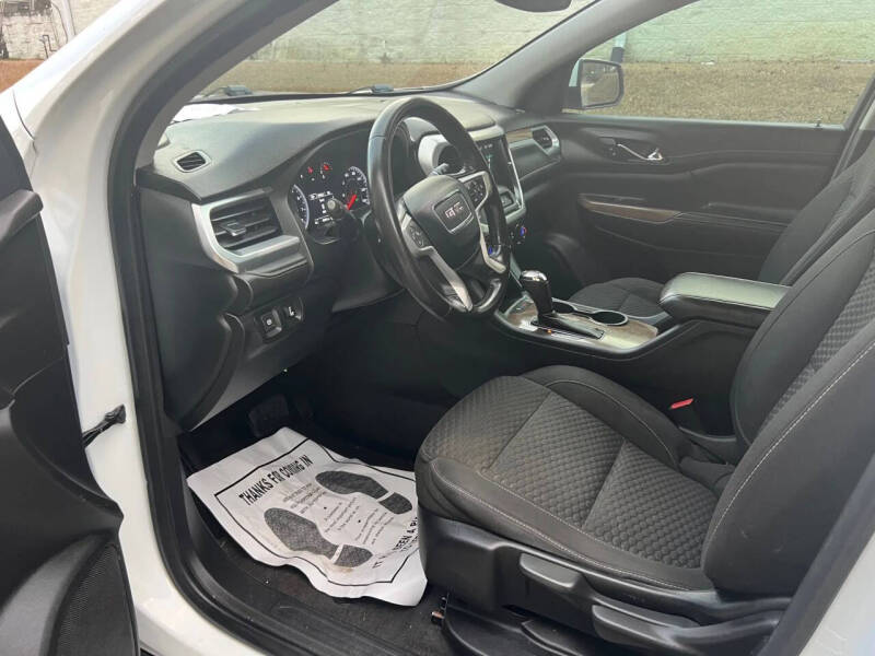 2019 GMC Acadia SLE-1