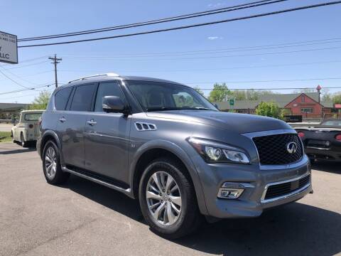 2017 Infiniti QX80 for sale at Queen City Classics in West Chester OH