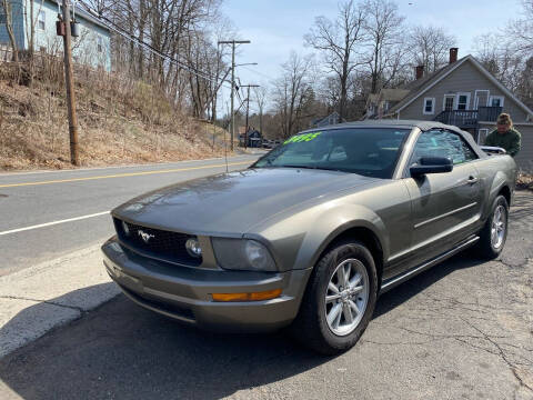 2005 Ford Mustang for sale at MILL STREET AUTO SALES LLC in Vernon CT