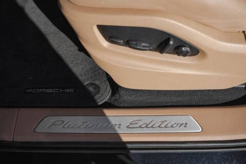 2023 Porsche Cayenne Platinum Edition