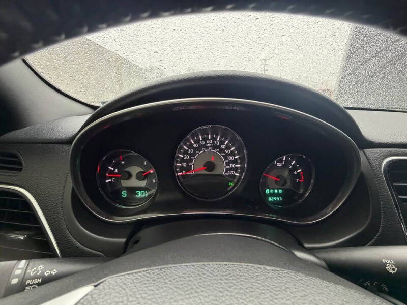 2012 Chrysler 200 Touring