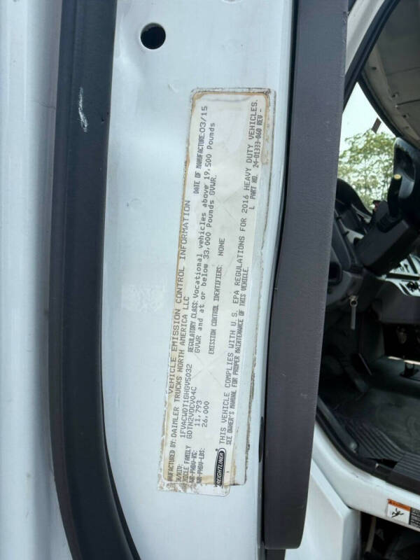 2016 Freightliner M2 106