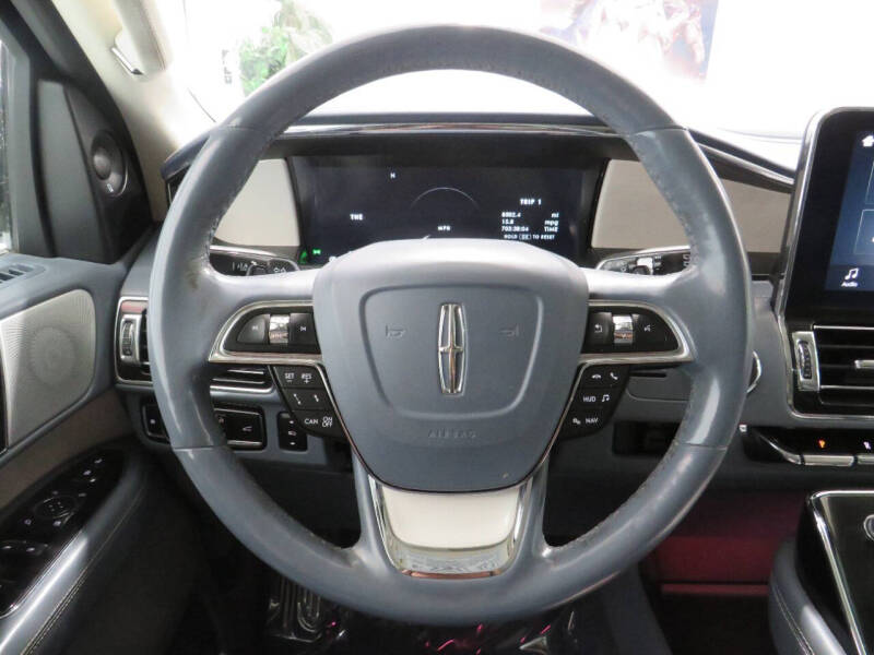 2019 Lincoln Navigator Black Label