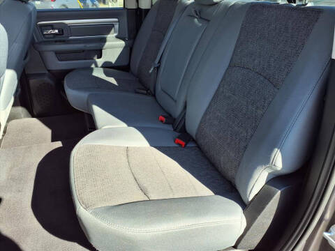 2016 RAM 1500 Big Horn