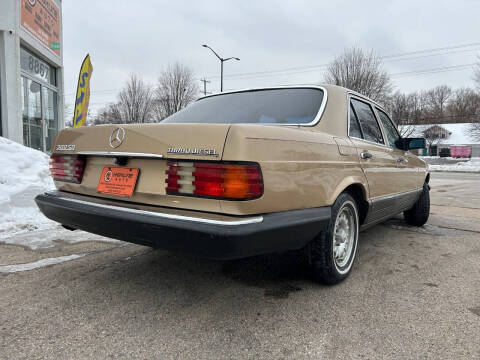 1984 Mercedes-Benz 300-Class 300 SD