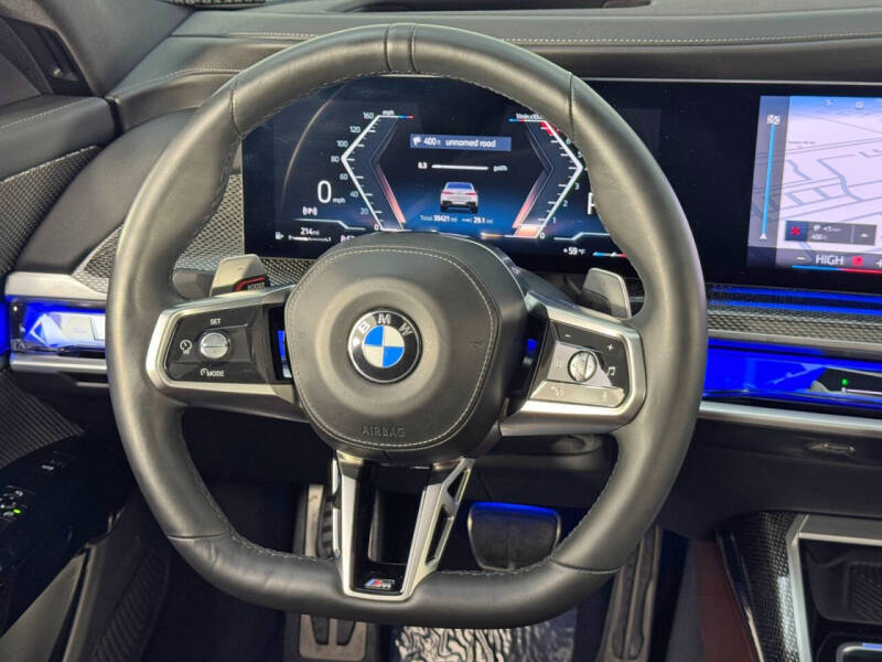 2023 BMW 7 Series 740i