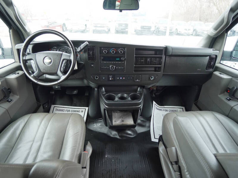 2021 Chevrolet Express LS 3500