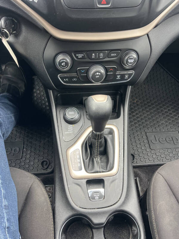 2017 Jeep Cherokee Latitude
