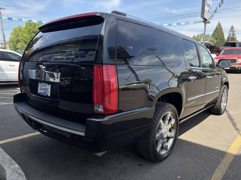 2013 Cadillac Escalade ESV Luxury