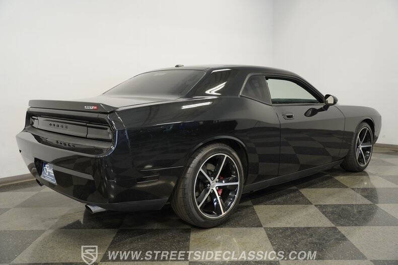 2010 Dodge Challenger SRT8