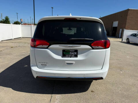 2017 Chrysler Pacifica