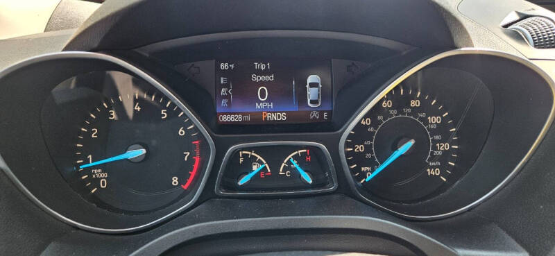 2017 Ford Escape SE