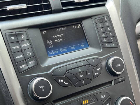 2018 Ford Fusion Hybrid SE