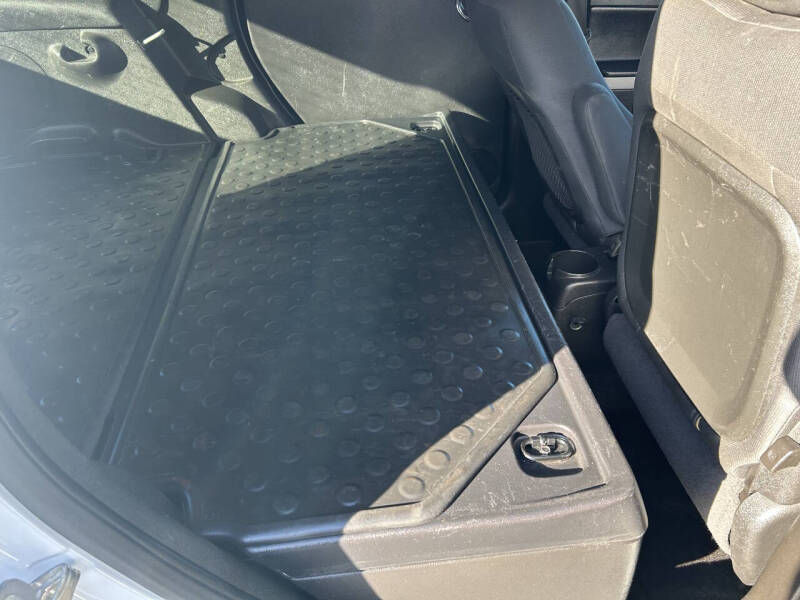 2011 Chevrolet HHR Panel LS