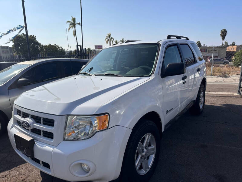 2011 Ford Escape Hybrid photo 2