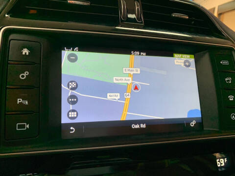 2017 Jaguar F-PACE 35t R-Sport