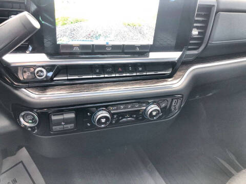 2025 GMC Sierra 2500HD SLE
