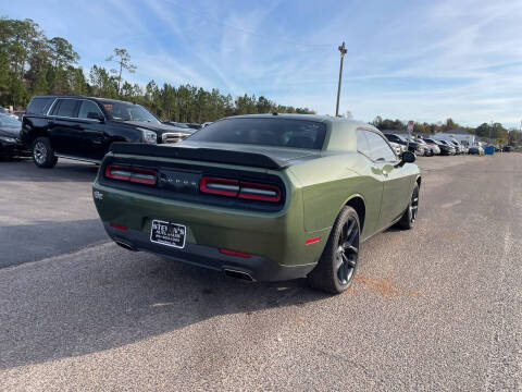 2019 Dodge Challenger SXT