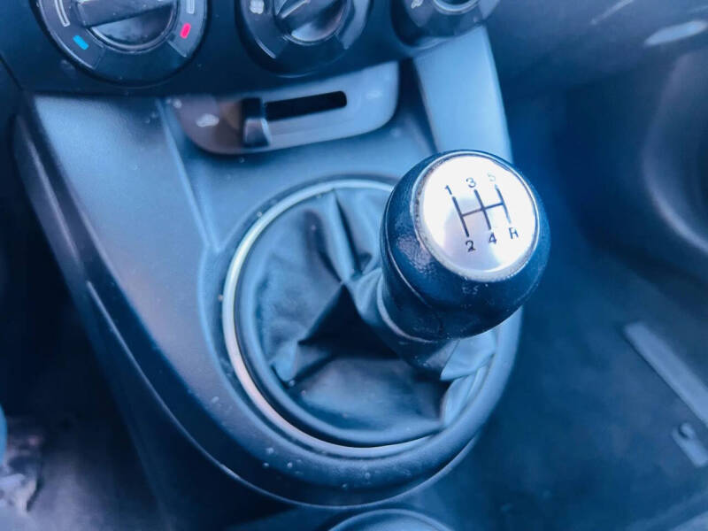 2012 Mazda MAZDA2 Sport