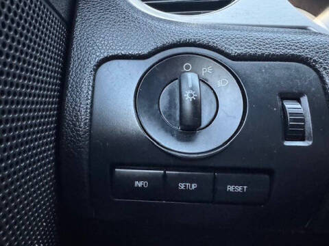 2010 Ford Mustang V6