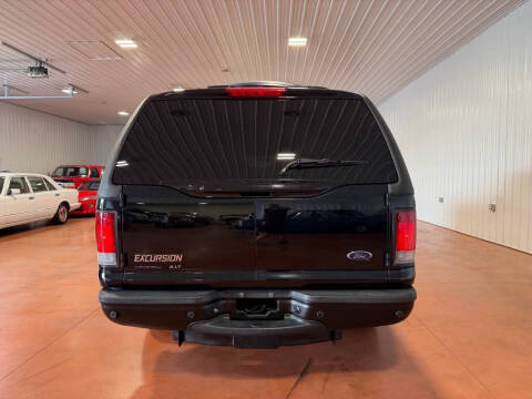 2005 Ford Excursion XLT