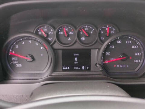 2025 Chevrolet Silverado 1500 Custom