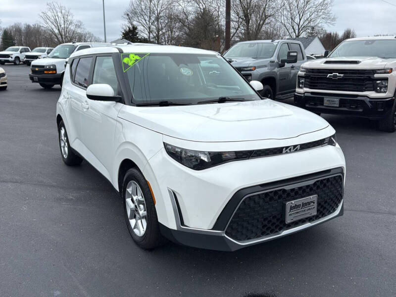 2024 Kia Soul LX