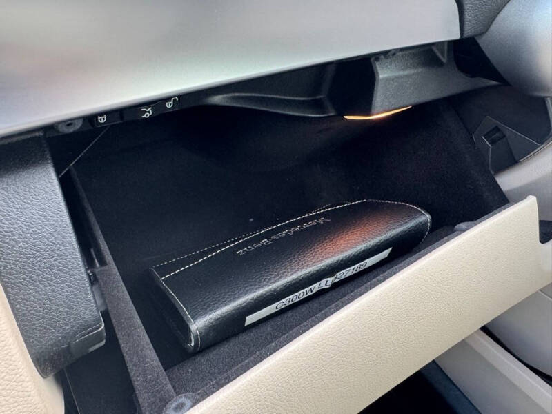 2020 Mercedes-Benz C-Class C 300