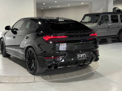 2025 Lamborghini Urus SE