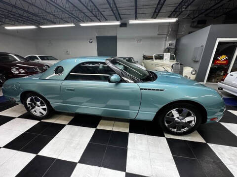2002 Ford Thunderbird Deluxe