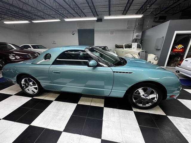 2002 Ford Thunderbird Deluxe