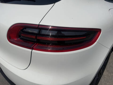 2018 Porsche Macan