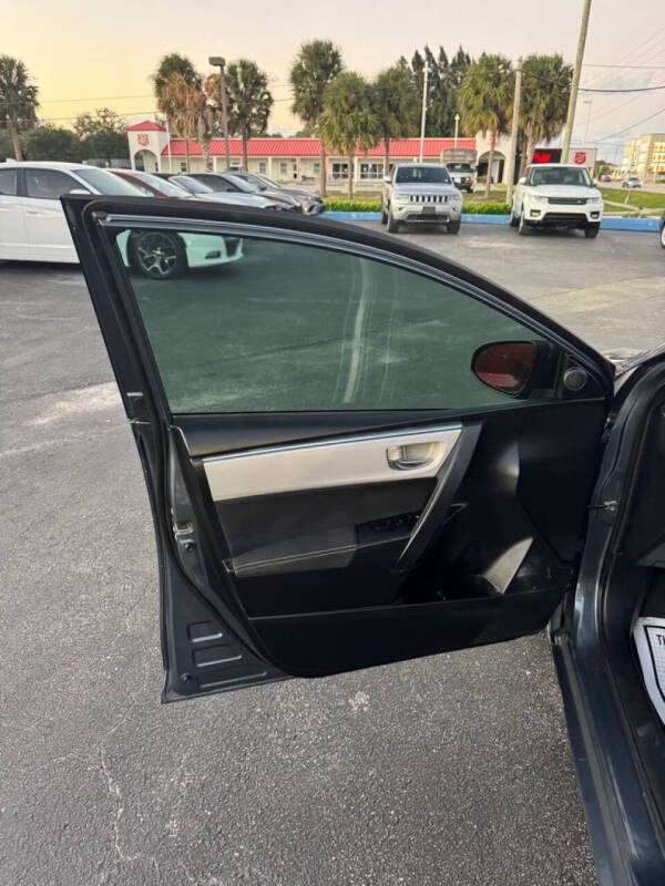 2014 Toyota Corolla LE