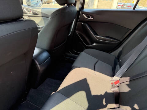 2014 Mazda MAZDA3 i Sport